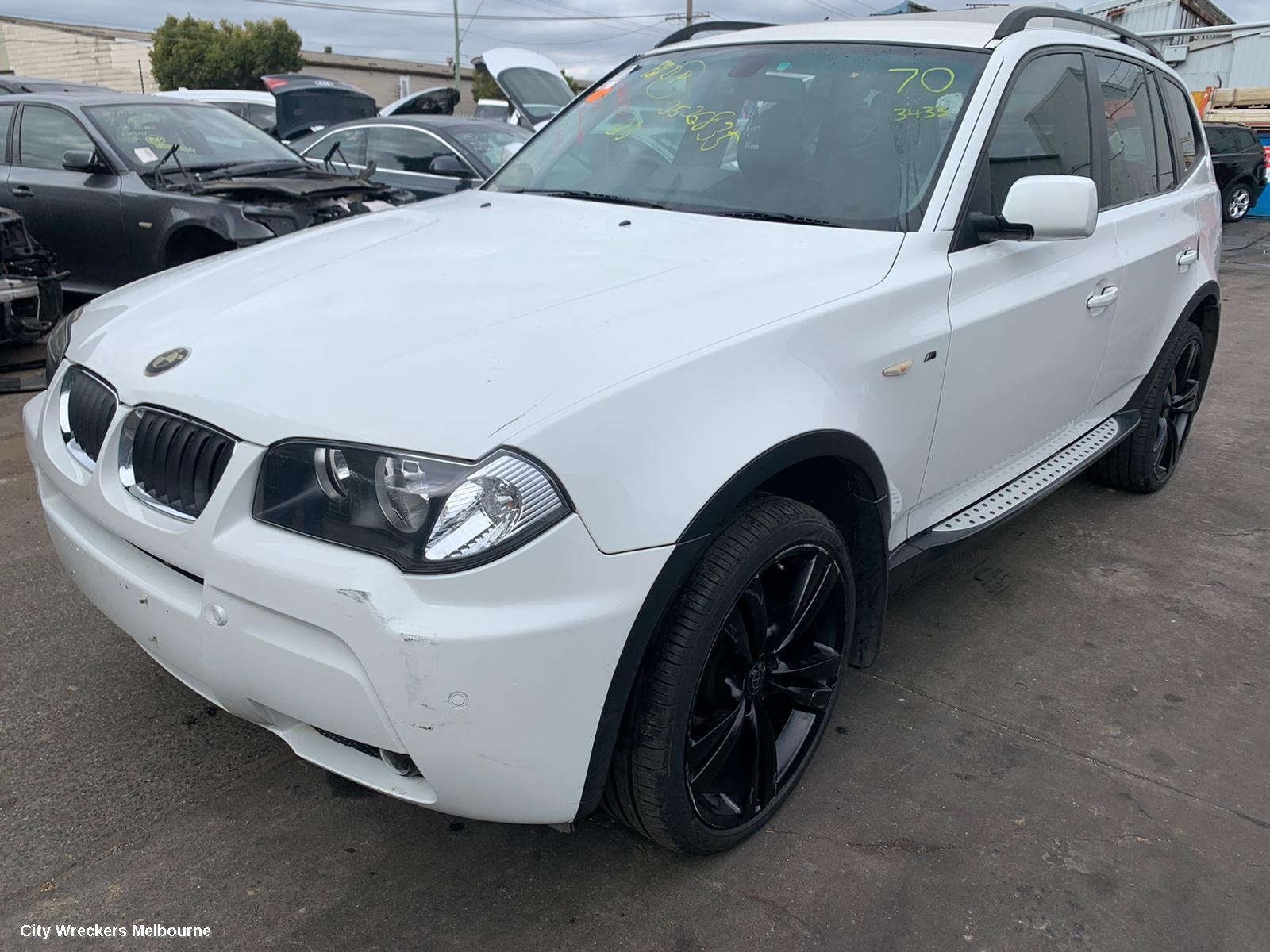 BMW X3 LEFT GUARD, E83, 06/2004 - 10/2006 - Image 3