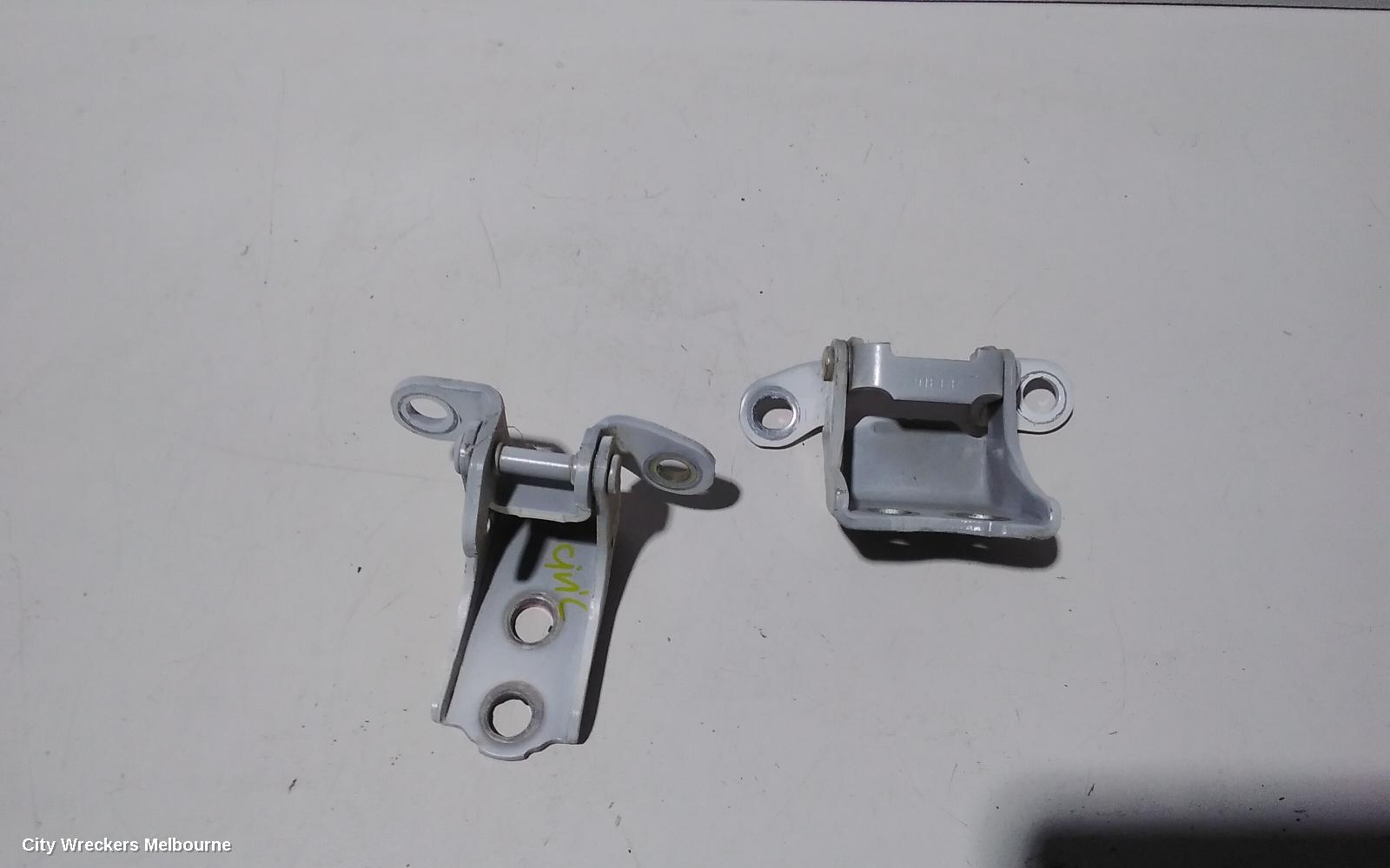 HONDA CIVIC DOOR HINGE/RUNNER, 10TH GEN, 05/2016 - 08/2021 - Image 2