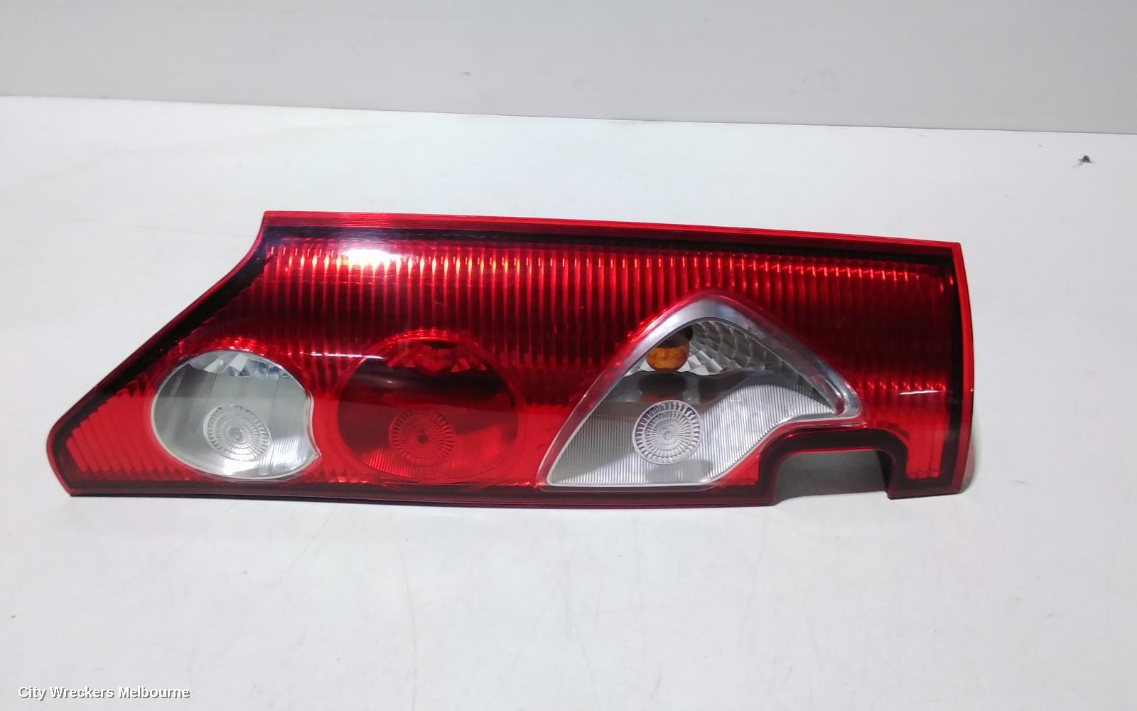 RENAULT KANGOO LEFT TAILLIGHT, X61, BARN DOOR, IN BODY, 10/2010 - 08/2013 - Image 1