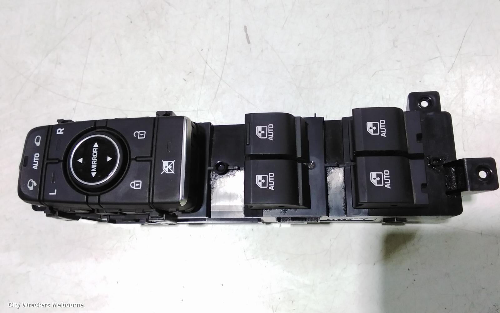 HYUNDAI GENESIS PWR DR WIND SWITCH, RH FRONT (MASTER SWITCH), DH, 11/2014 - 01/2018 - Image 2
