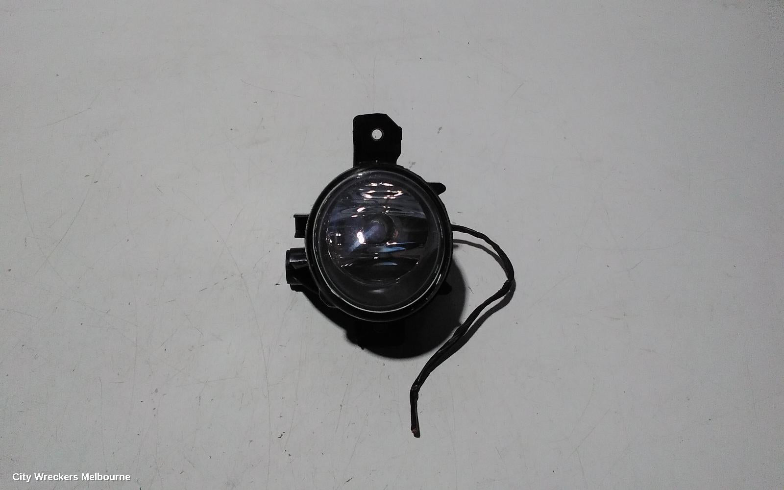 BMW X5 LEFT INDICATOR/FOG/SIDE, BUMPER FOGLAMP, E70, NON ADAPTIVE LAMP TYPE, 03/2007 - 08/2013 - Image 3