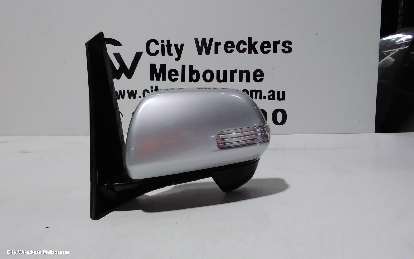 TOYOTA ESTIMA LEFT DOOR MIRROR, XR50, 7 WIRE, W/ INDICATOR & CAMERA TYPE, 05-19 (IMPORT) - Image 3