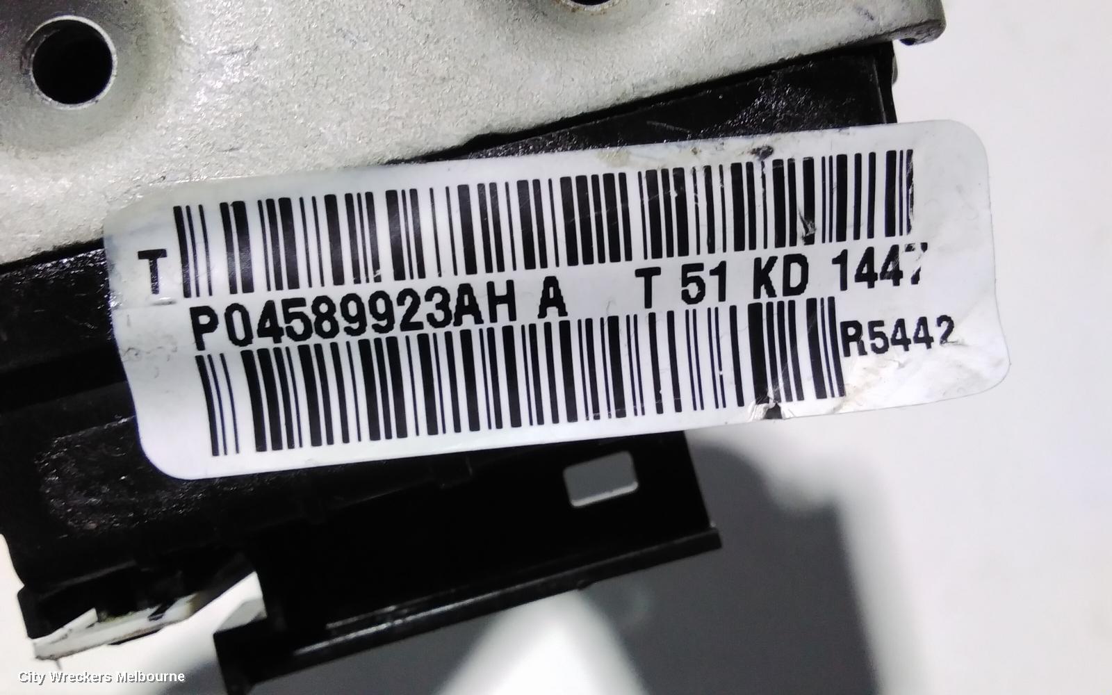 JEEP GRANDCHEROKEE DOOR/BOOT/GATE LOCK, LEFT REAR DOOR LOCK, WK, 10/2010 ONWARDS - Image 3