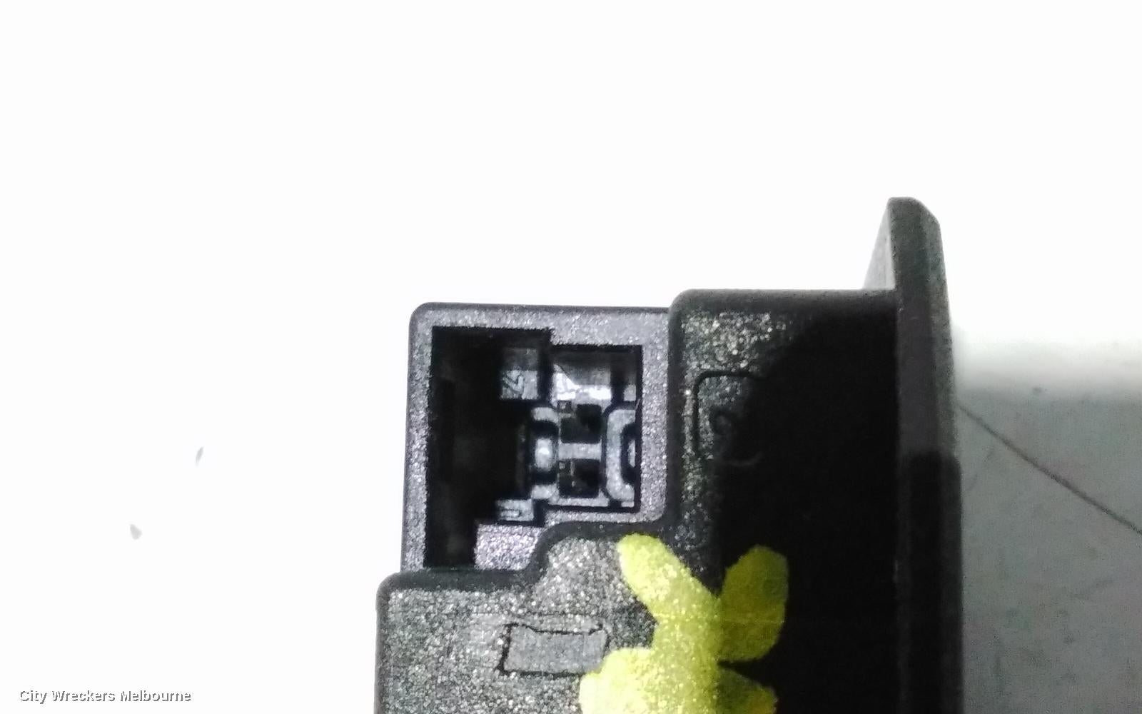 AUDI Q7 ANTENNA, 4M, 07/2015 ONWARDS - Image 3