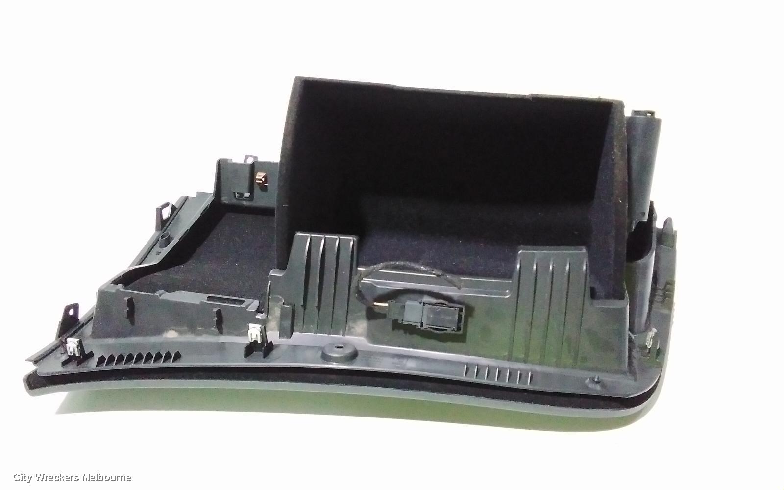 HOLDEN COMMODORE GLOVE BOX, ZB, 10/2017 - 12/2020 - Image 3