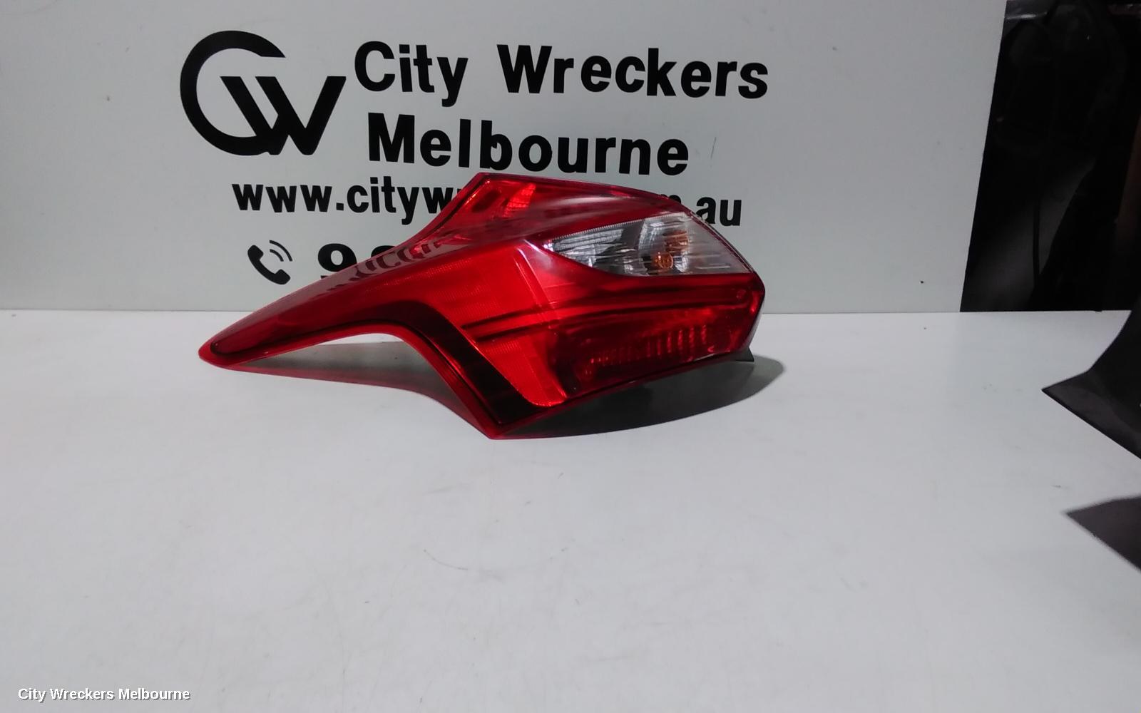 FORD FOCUS LEFT TAILLIGHT, LW, HATCH, STANDARD TYPE, 05/2011 - 08/2015 - Image 2