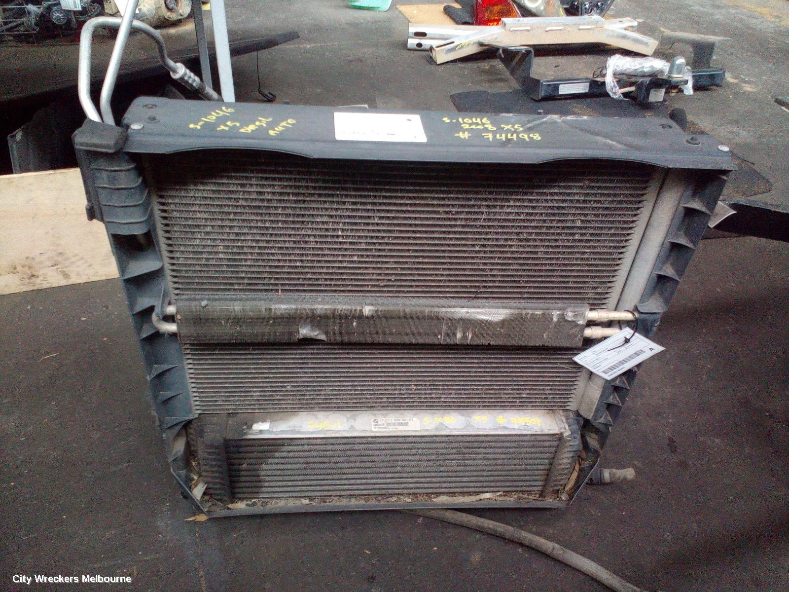 BMW X5 RADIATOR, PRIMARY RADIATOR (CLOSEST TO ENGINE), 3.0, DIESEL, M57N2/N57/N57S, E70, 01/2007 - 08/2013 - Image 3
