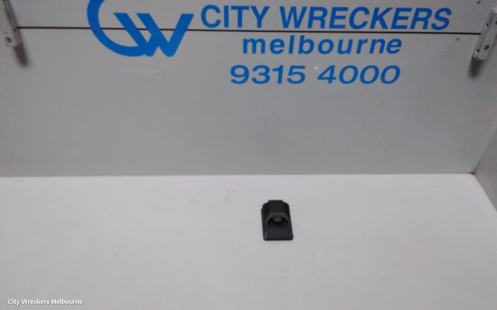 NISSAN QASHQAI REVERSE CAMERA, FRONT WINDSCREEN CAMERA, J11, 06/2014 - 07/2021 - Image 1