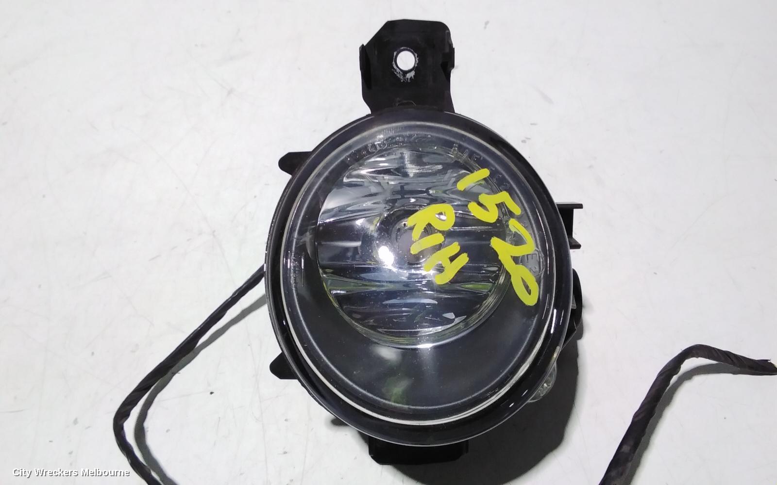 BMW X5 RIGHT INDICATOR/FOG/SIDE, BUMPER FOGLAMP, E70, NON ADAPTIVE LAMP TYPE, 03/2007 - 08/2013 - Image 3