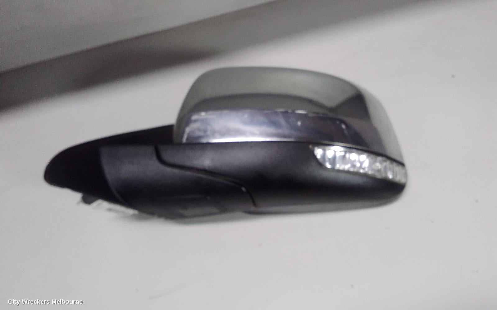 JEEP GRANDCHEROKEE LEFT DOOR MIRROR, AUTO DIM, MEMORY, NON BLIND SPOT, NON PUDDLE, COLOUR CODED, WK, 04/2013 - 12/2016 - Image 3