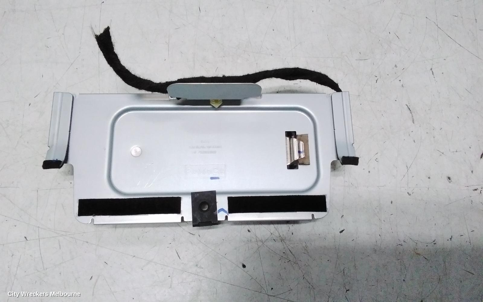 FORD RANGER ECU, RA, ANTENNA AERIAL KEYLESS RECIEVER MODULE, 05/2022 ONWARDS - Image 1