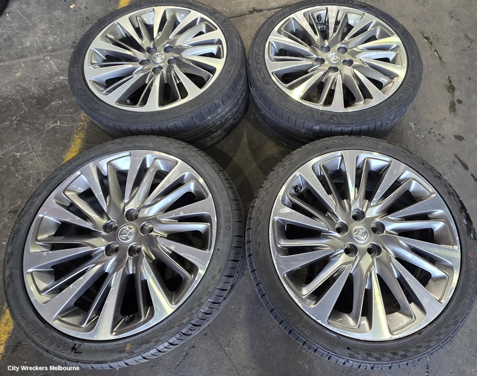 HOLDEN ASTRA WHEEL MAG, FACTORY, 18X7.5IN, TWO TONE, BK, 09/2016 ONWARDS - Image 2