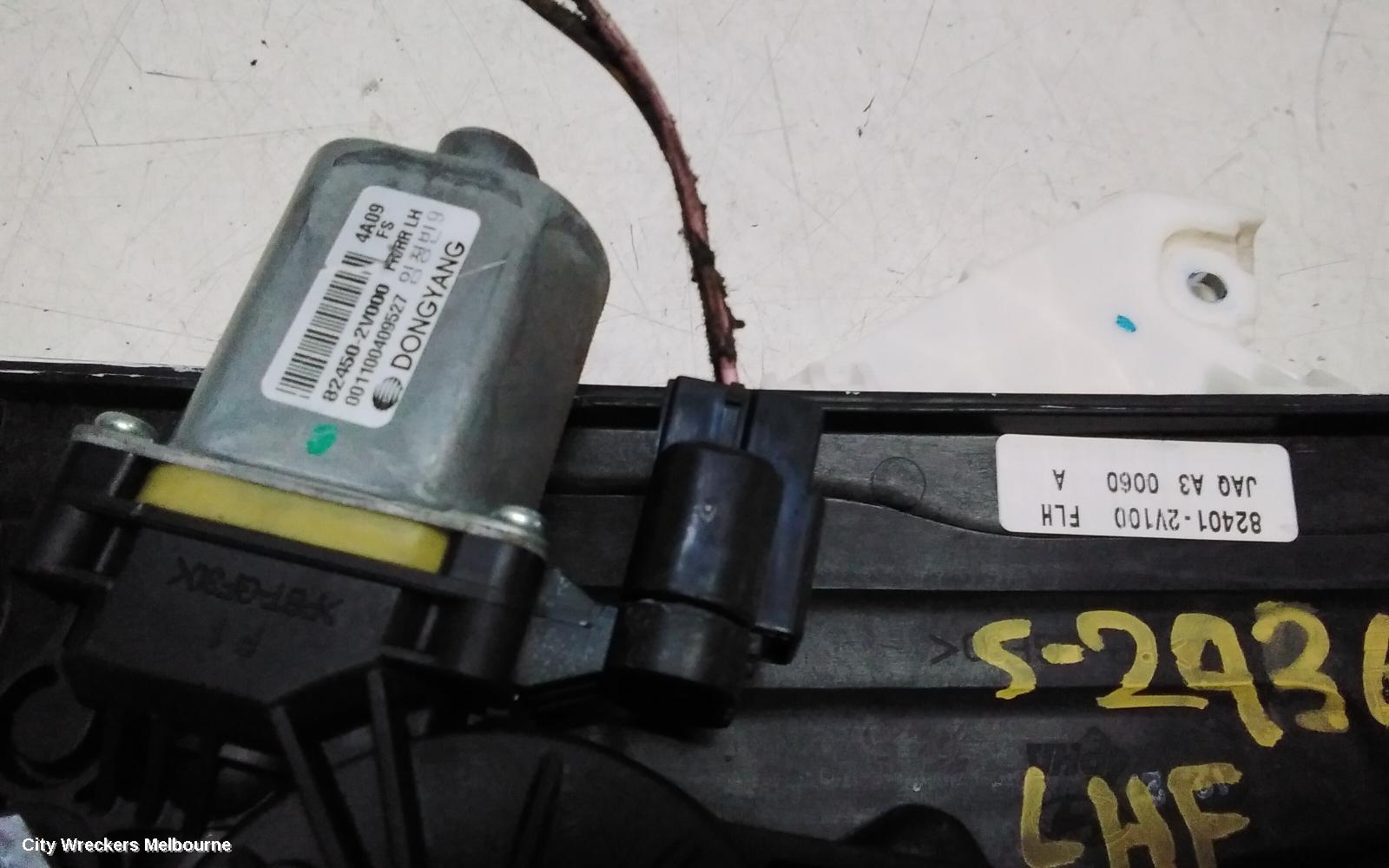HYUNDAI VELOSTER LEFT FRONT WINDOW REG/MOTOR, FS, 10/2011 - 02/2018 - Image 3