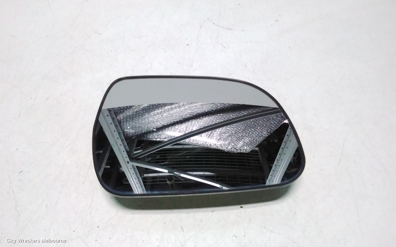 TOYOTA KLUGER RIGHT DOOR MIRROR, GSU40-GSU45, CHROME, NON PUDDLE LIGHT TYPE, 05/2007 - 07/2010 - Image 1