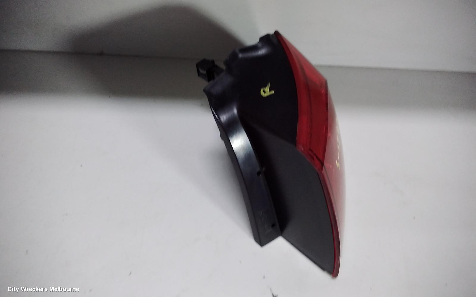 VOLKSWAGEN GOLF RIGHT TAILLIGHT, GEN 7, HATCH, 03/2013 - 03/2017 - Image 2