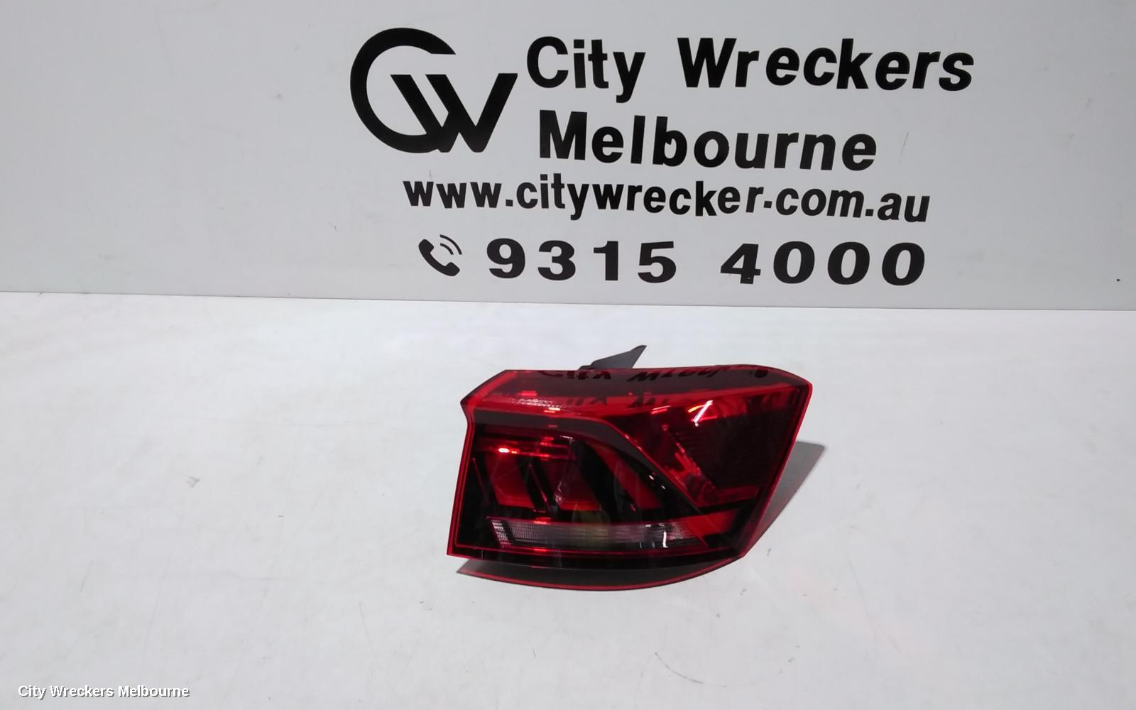 VOLKSWAGEN T-ROC RIGHT TAILLIGHT, A1, IN BODY, BLACK INSERT TYPE, 03/2020 - 07/2022 - Image 1