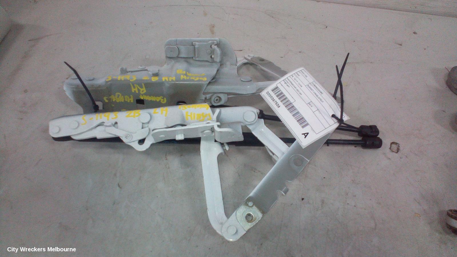 HOLDEN COMMODORE BONNET HINGE/STRUT, ZB, 10/2017 - 12/2020 - Image 2