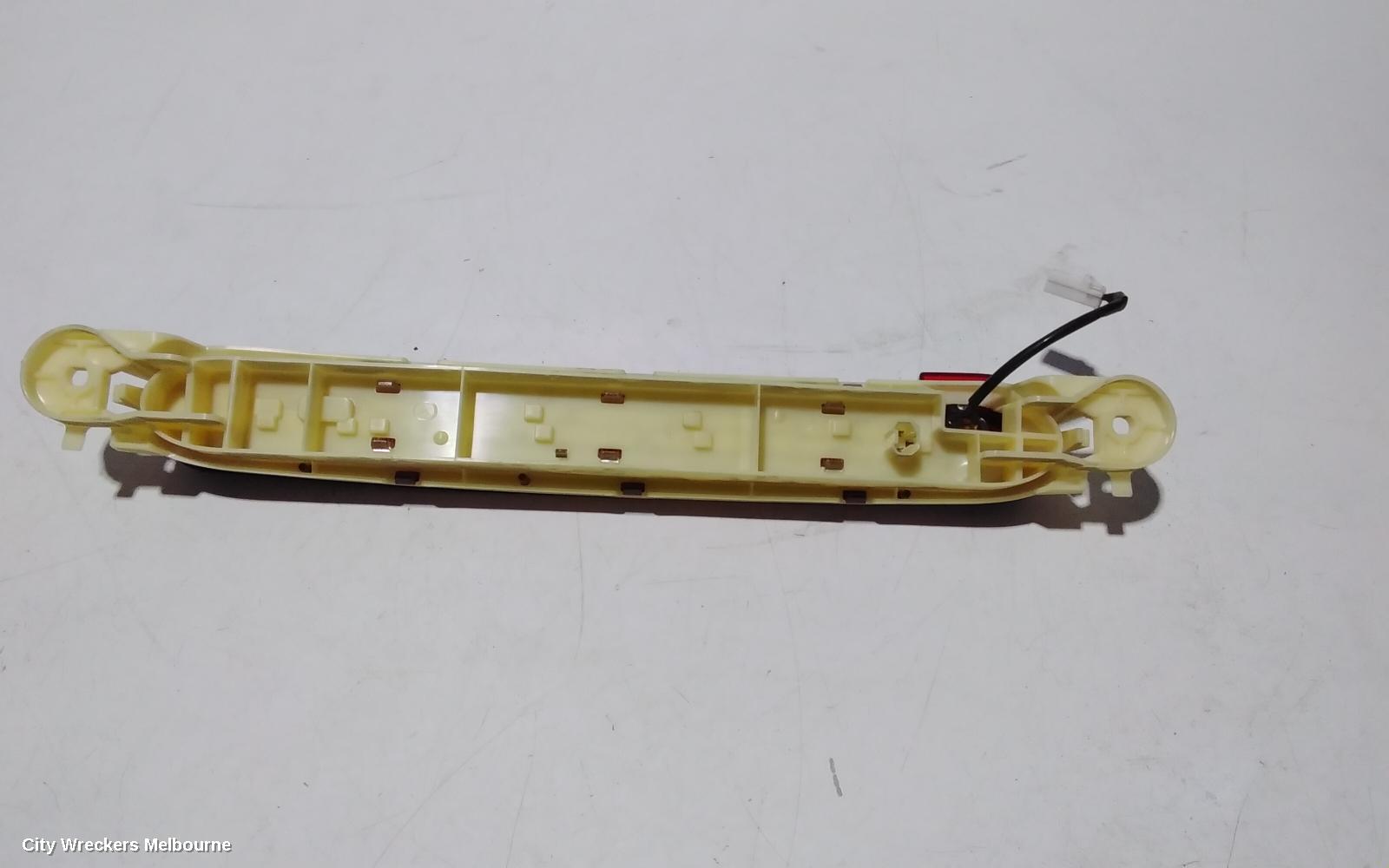 MAZDA 6 HIGH LEVEL STOPLIGHT, GG/GY, SEDAN, 09/2002 - 12/2007 - Image 3