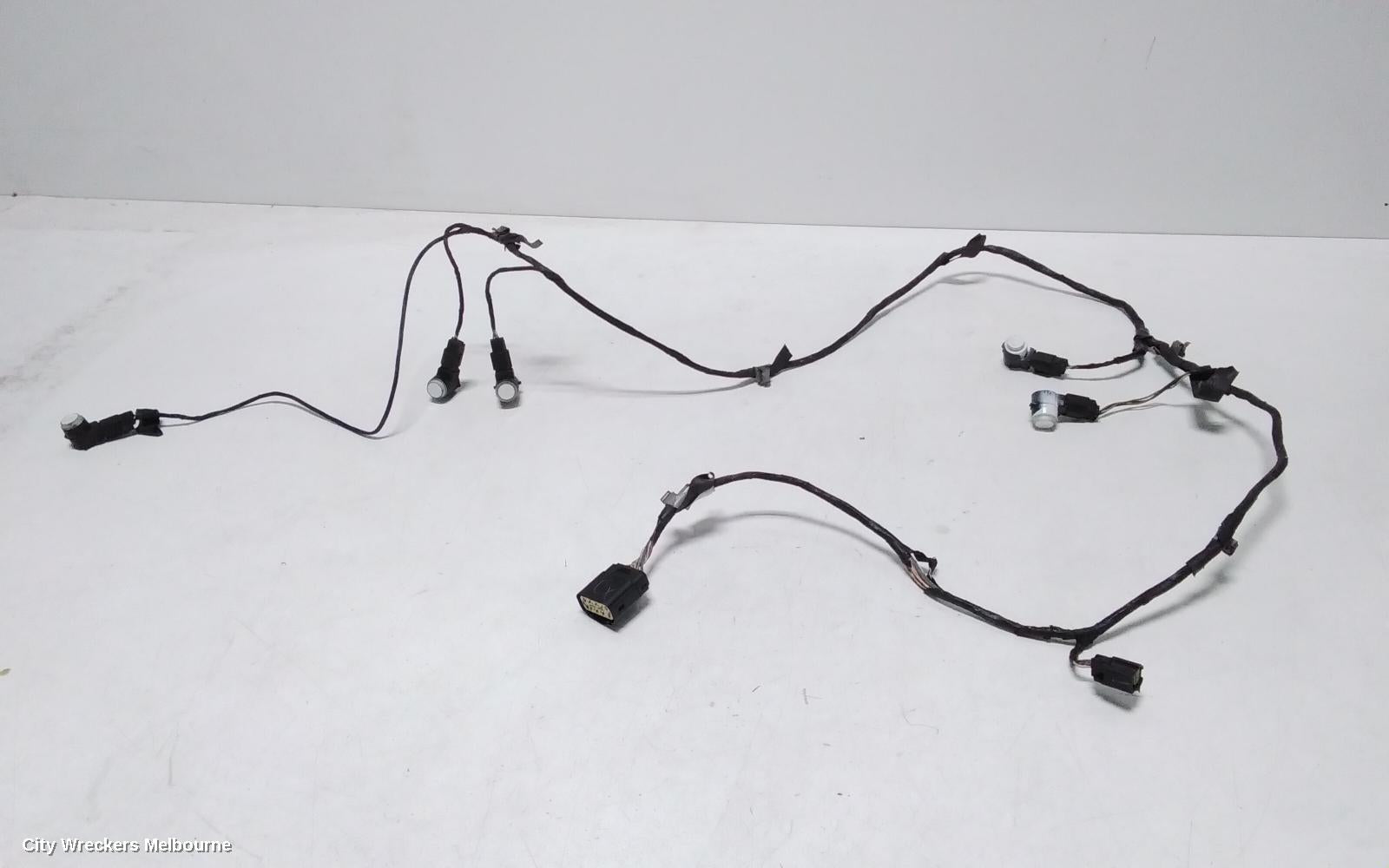 JEEP GRANDCHEROKEE, WK, 10/2010 - 02/2022, FRONR BAR CRASH SENSORS: 114944 - Image 1