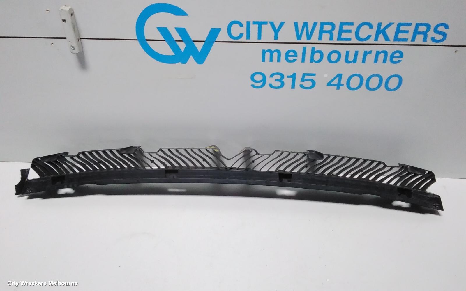 VOLKSWAGEN PASSAT, B8/MK7, 06/2015 - 05/2023, REAR CENTER BAR BRAKET: 74691 - Image 2