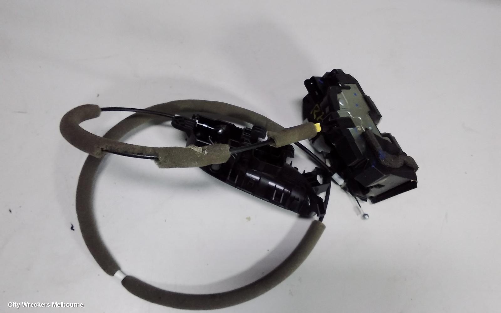 NISSAN QASHQAI DOOR/BOOT/GATE LOCK, RIGHT FRONT DOOR LOCK, J11, 06/2014 ONWARDS - Image 2