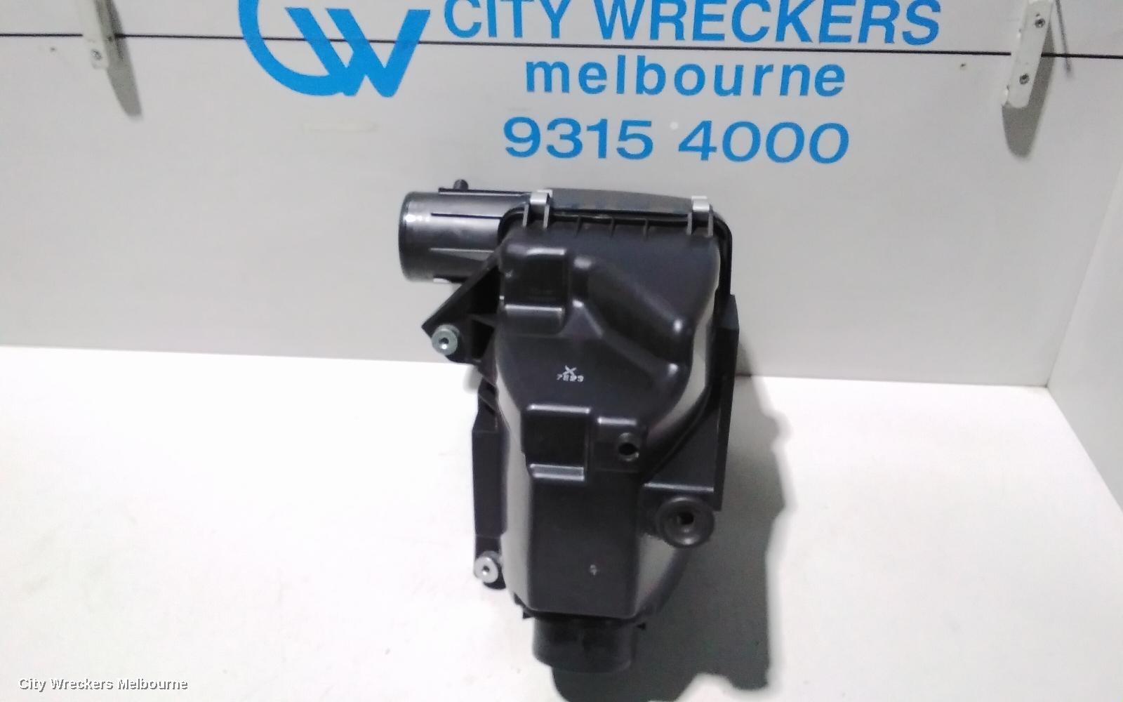 HONDA ODYSSEY AIR CLEANER/BOX, AIR CLEANER, RC1, 02/2014 ONWARDS - Image 2