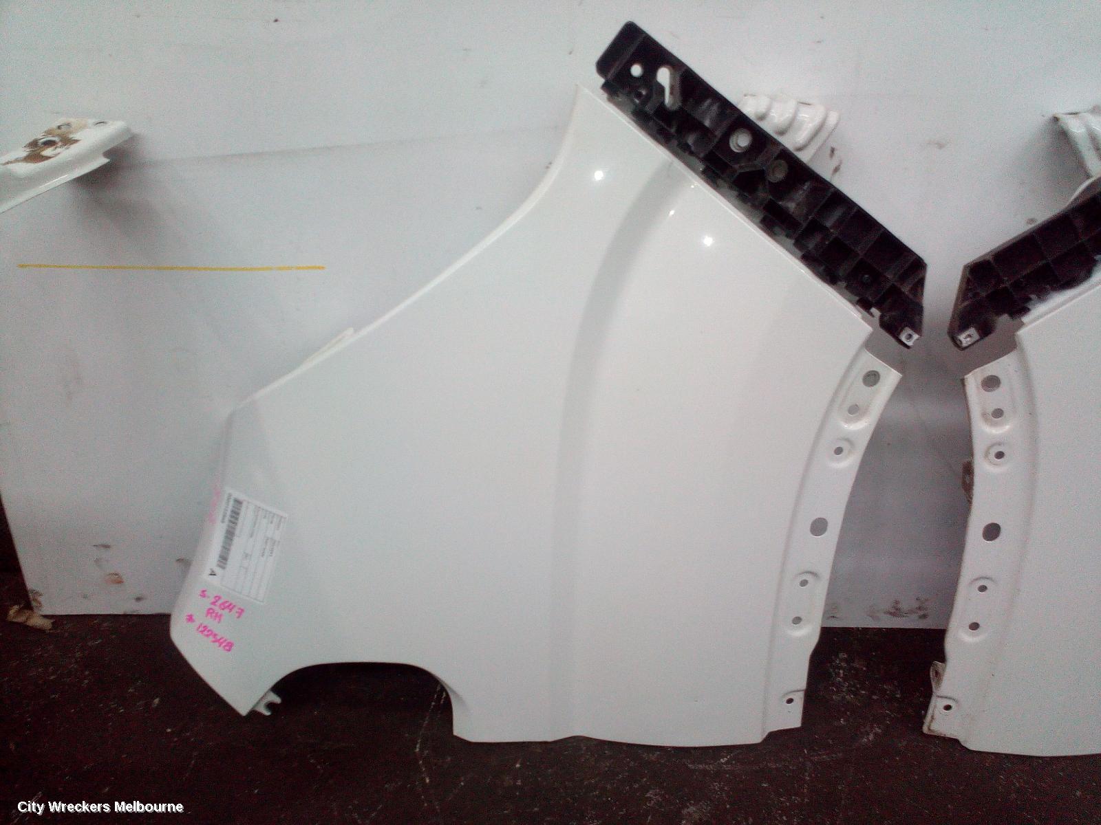 LDV DELIVER 9 RIGHT GUARD, 07/2020 ONWARDS - Image 1