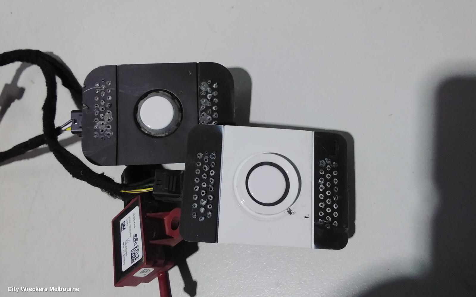 HOLDEN COMMODORE, ZB, 10/2017 - 12/2020, CRUSH SENSOR FRONT  COMPLATE WITH WIRING LOOM REFER TO PHOTOS: 83420 - Image 2