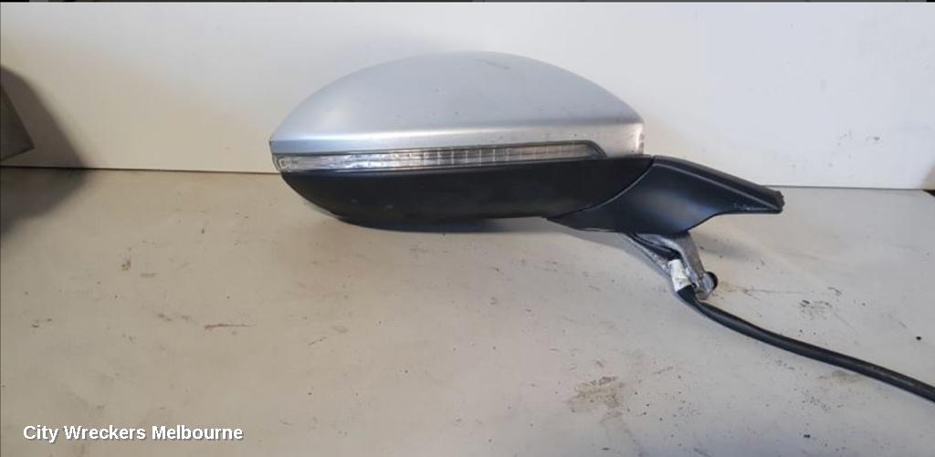 VOLKSWAGEN GOLF LEFT REAR DOOR/SLIDING, GEN 7, HATCH, 01/2013 ONWARDS - Image 3