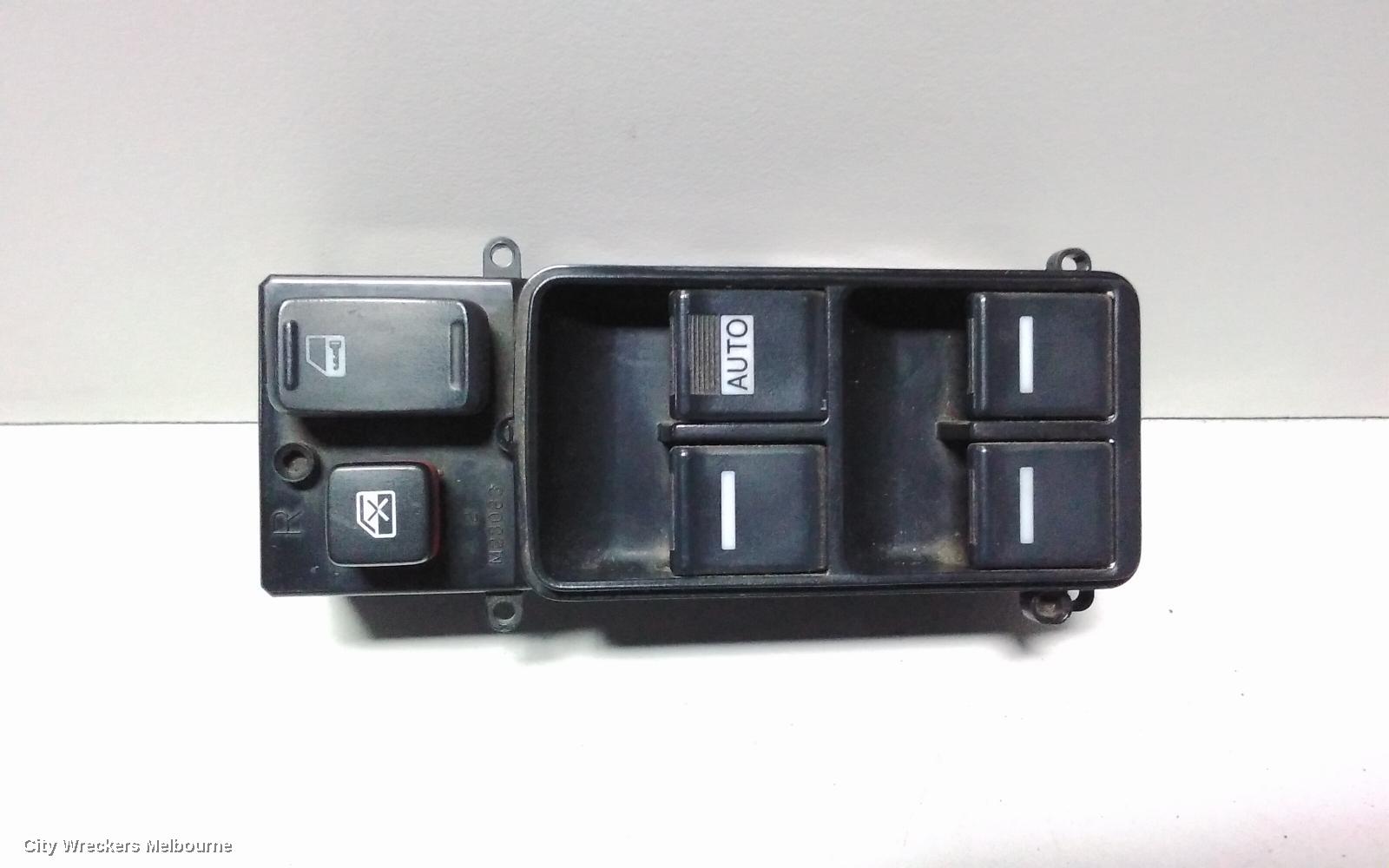 HONDA ODYSSEY PWR DR WIND SWITCH, RH FRONT (MASTER SWITCH), RB, 07/2004 - 03/2009 (AUS ONLY) - Image 2