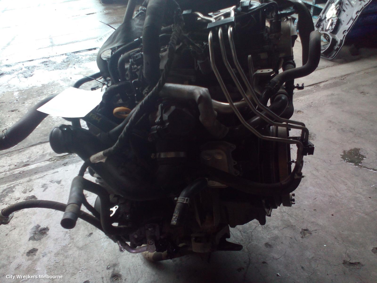 VOLKSWAGEN AMAROK ENGINE, DIESEL, 2.0, TWIN TURBO, 2H, CNEA CODE, 12/2010 ONWARDS - Image 3
