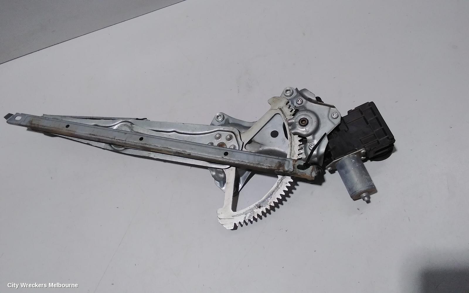 TOYOTA CAMRY LEFT FRONT WINDOW REG/MOTOR, XV70, DOOR REG ASSY (REG AND MOTOR), 09/2017 ONWARDS - Image 3