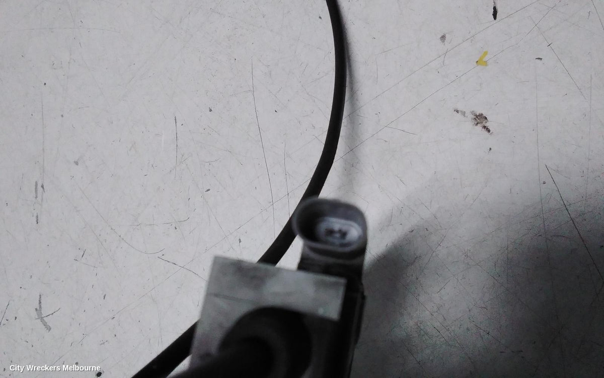 MERCEDES GLS CLASS BONNET LOCK/SUPPORT, X166, 01/2016 - 07/2019 - Image 3