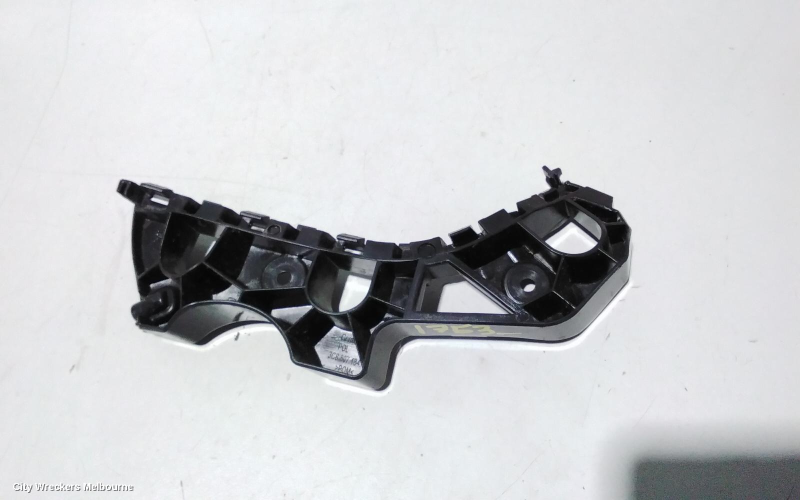 VOLKSWAGEN PASSAT, 3CC, SEDAN, 08/2008 - 12/2016, RHF BAR SLIDER: 85524 - Image 1