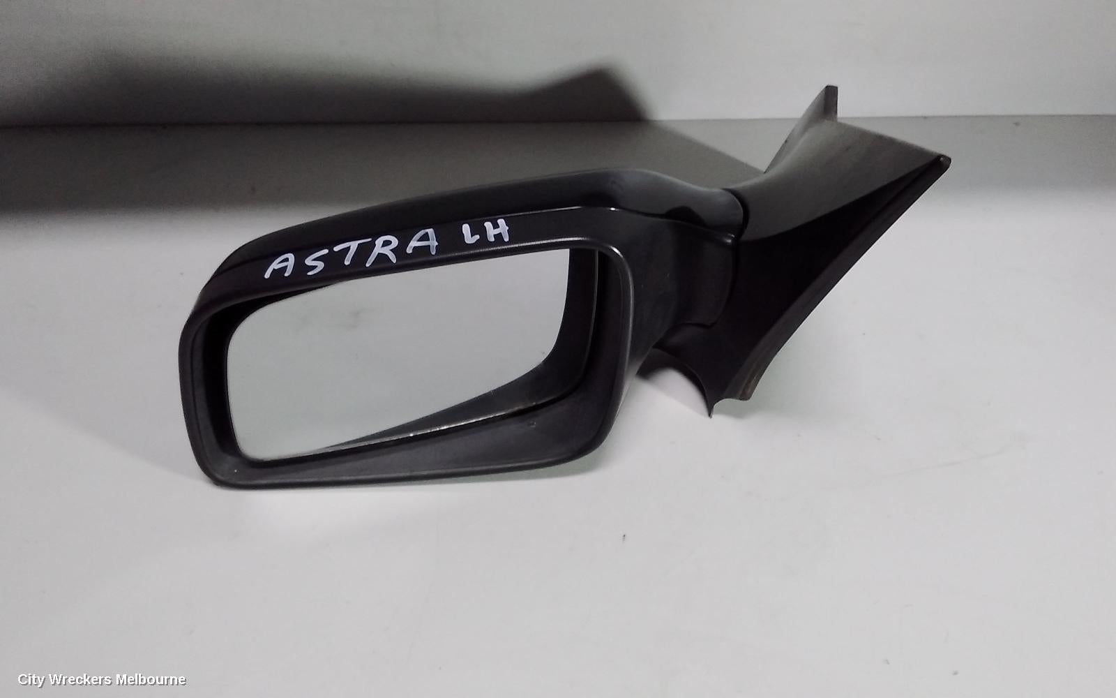 HOLDEN ASTRA LEFT DOOR MIRROR, TS, POWER, CABRIO, 12/2001 - 10/2006 - Image 1