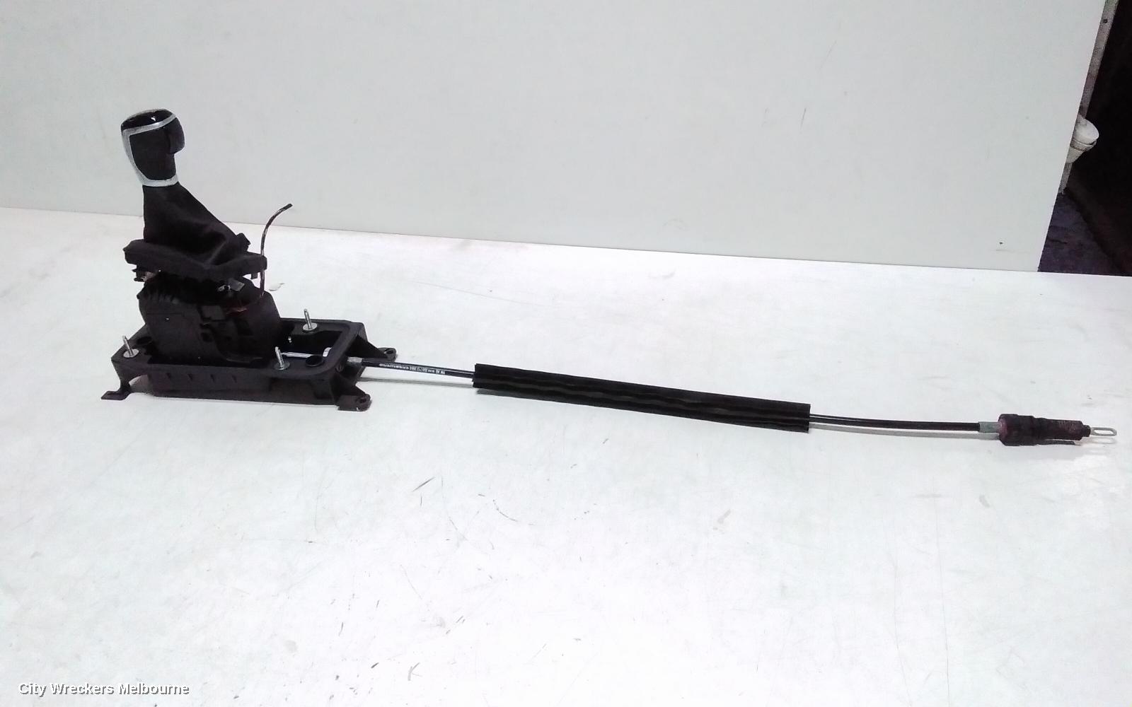VOLKSWAGEN POLO GEAR STICK/SHIFTER, AW, 09/2017 ONWARDS - Image 1