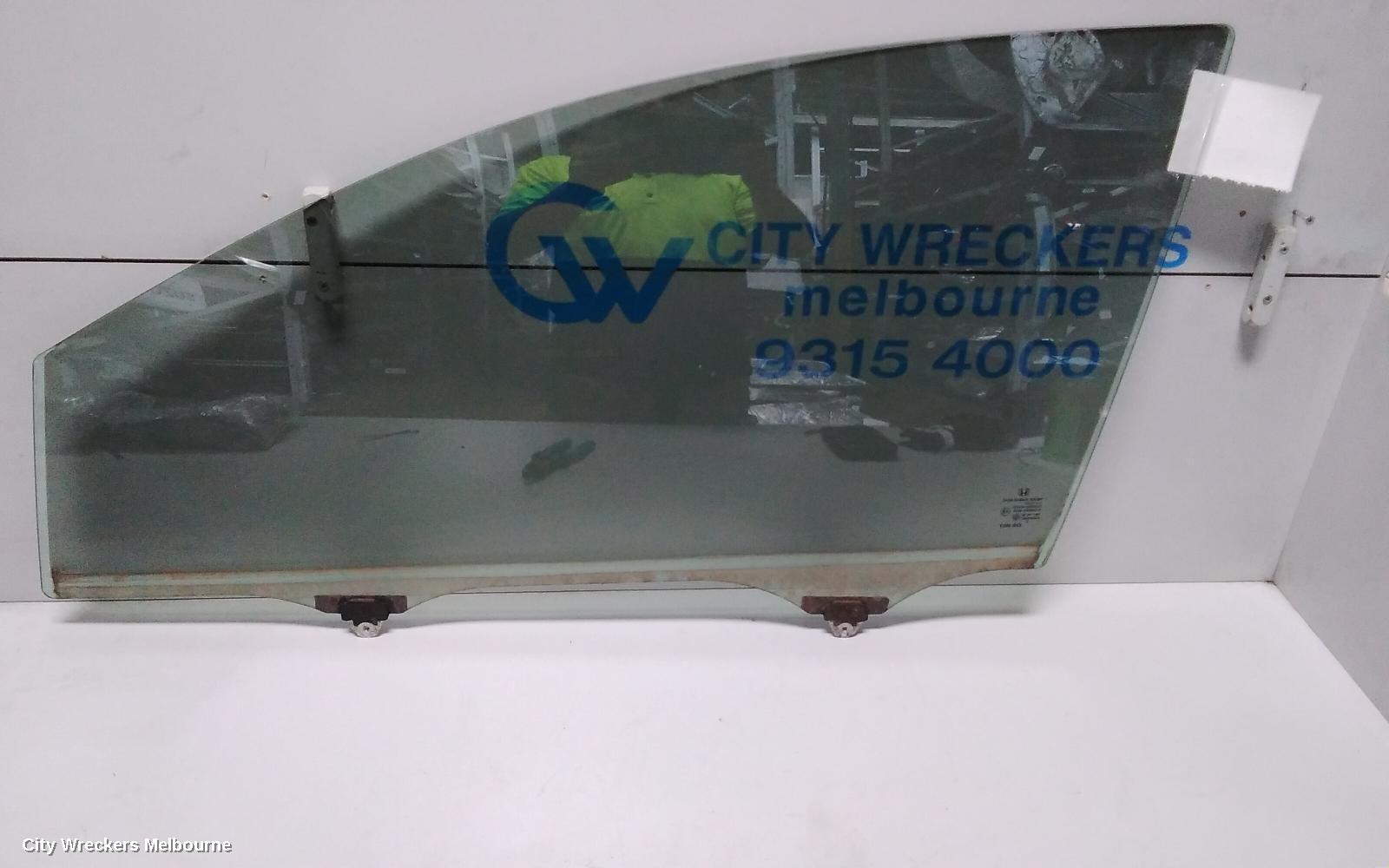 HONDA CRV LEFT FRONT DOOR WINDOW, RM, 11/2012 - 04/2017 - Image 1