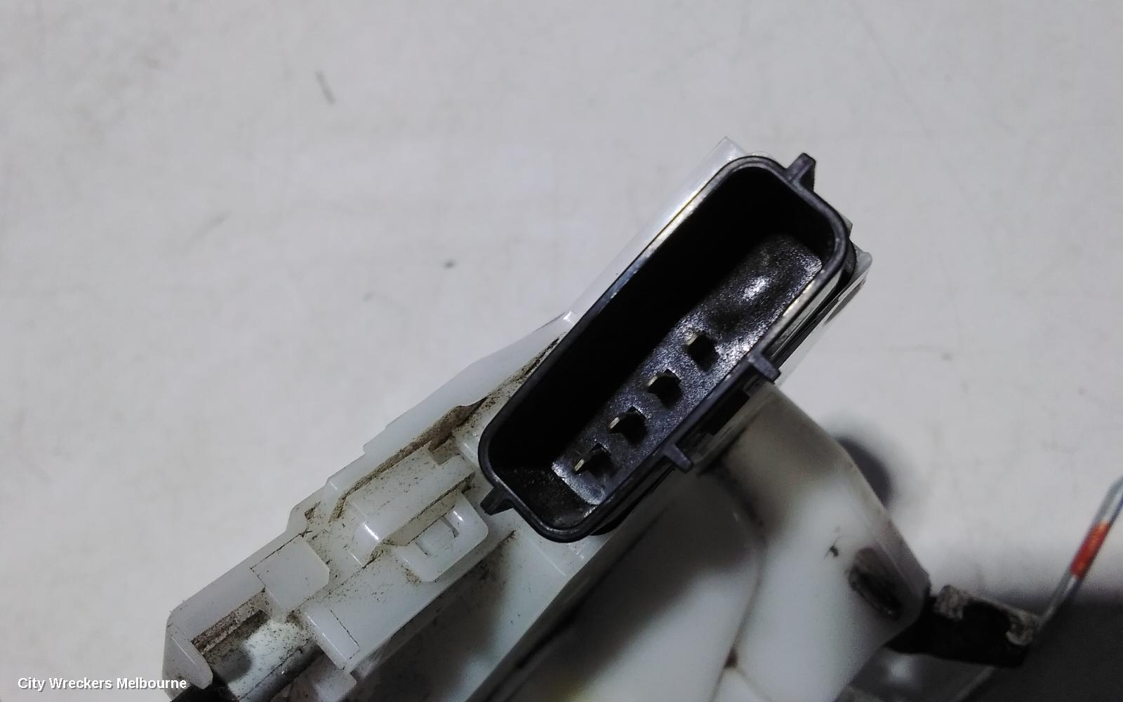 NISSAN XTRAIL DOOR/BOOT/GATE LOCK, RIGHT FRONT DOOR LOCK, T32, 02/2014 ONWARDS - Image 3