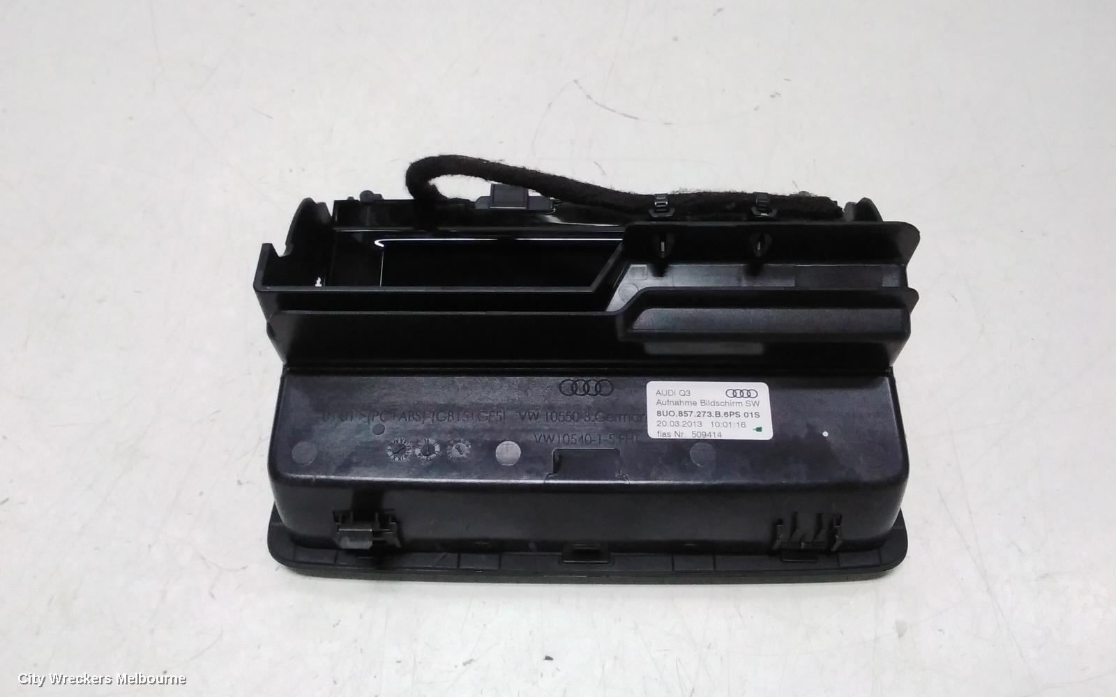 AUDI Q3 RADIO/CD/DVD/SAT/TV, CD PLAYER, 8U, 03/2012 - 12/2018 - Image 3