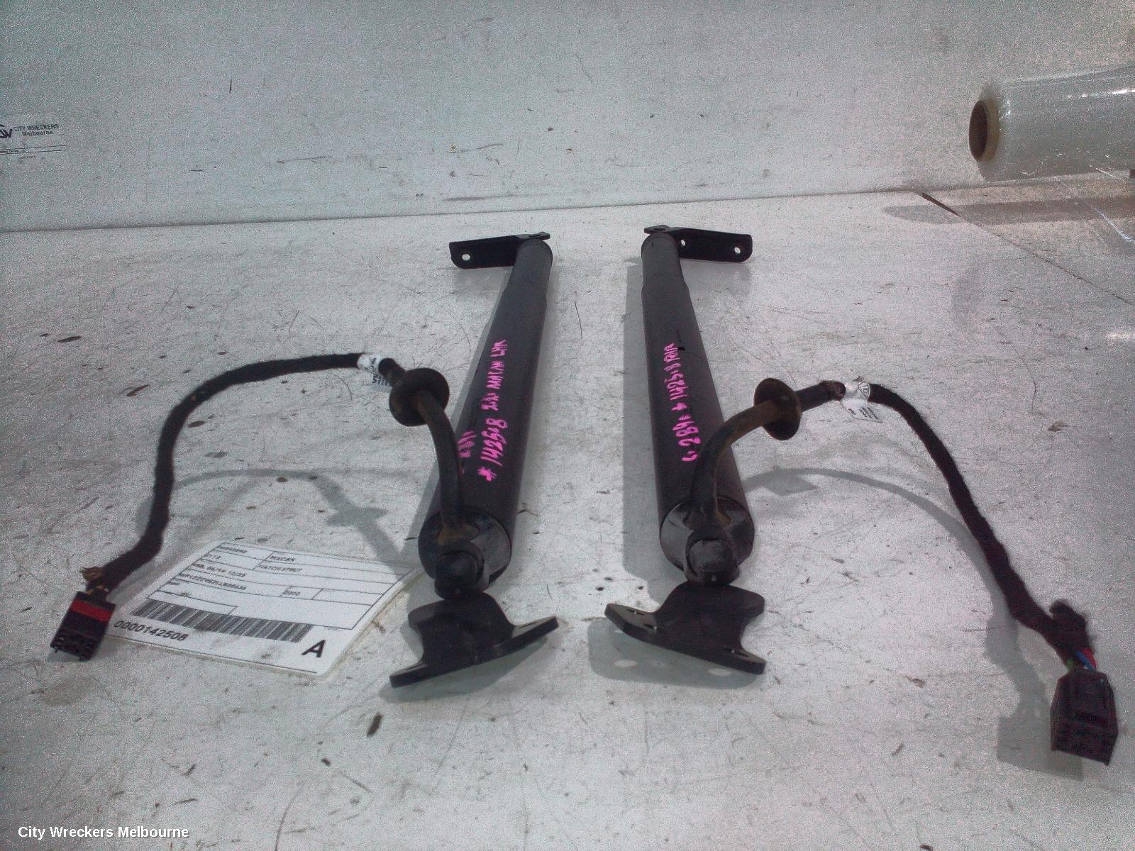 PORSCHE MACAN HATCH STRUT, 95B, 06/2014 - 12/2025 - Image 3
