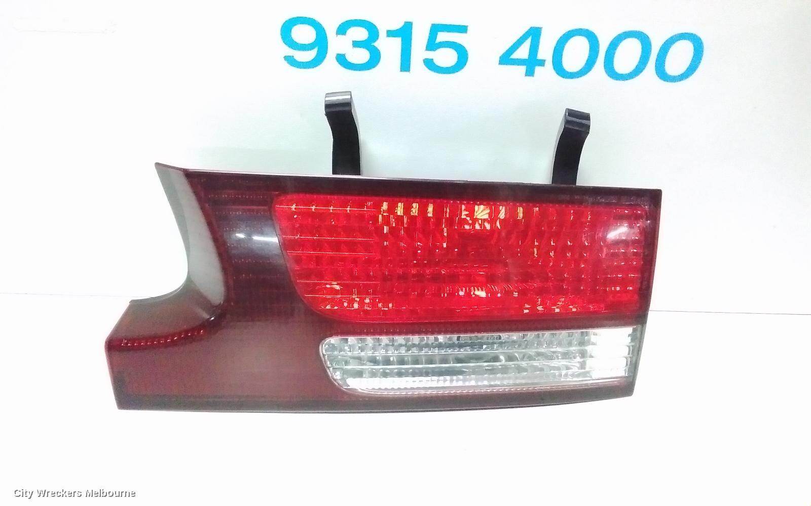 TOYOTA ESTIMA REAR GARNISH, TAILGATE LAMP (LH SIDE), LENS# 28-136, XR30/XR40, RED TYPE, 00-03 (IMPORT) - Image 2
