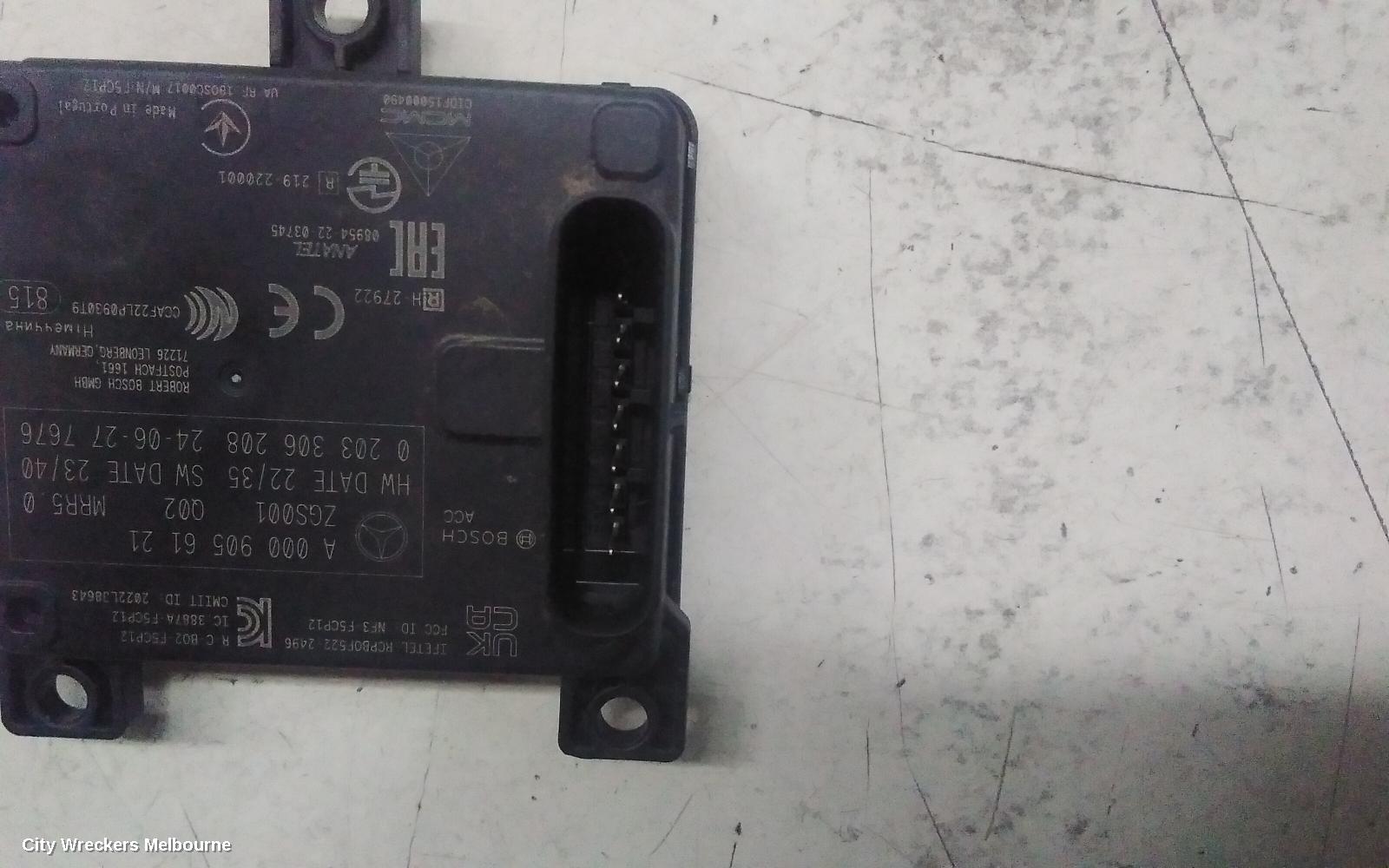MERCEDES EQA REVERSE CAMERA, H243, 01/2021 ONWARDS - Image 2