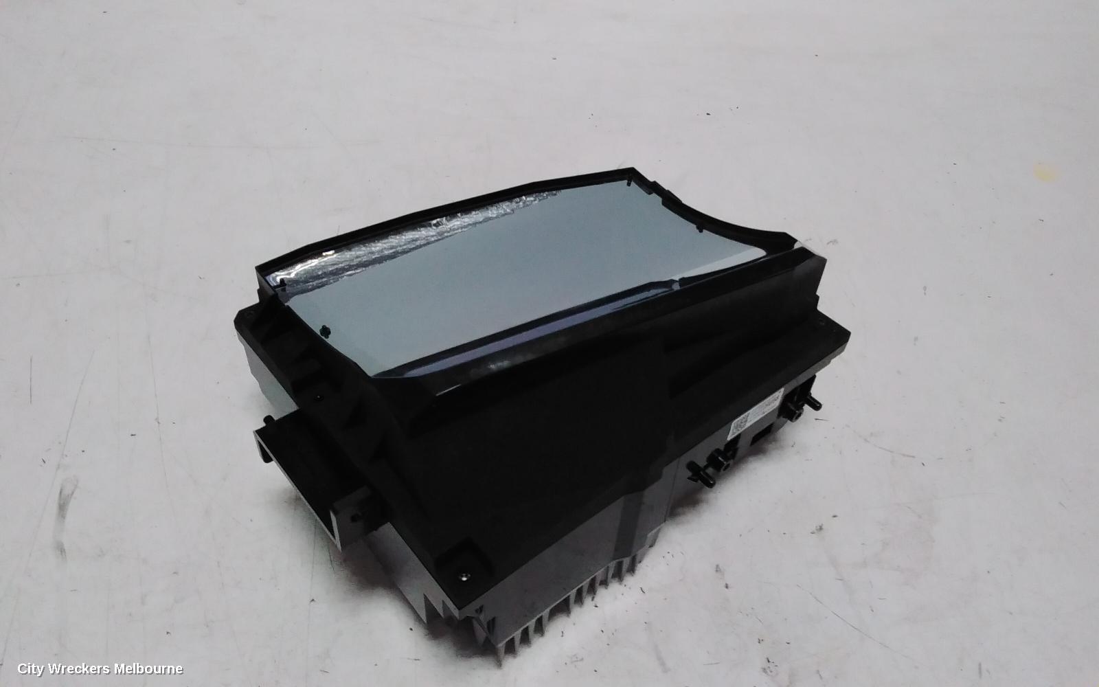 GENESIS GV70 INSTRUMENT CLUSTER, JK, 03/2021 ONWARDS - Image 3