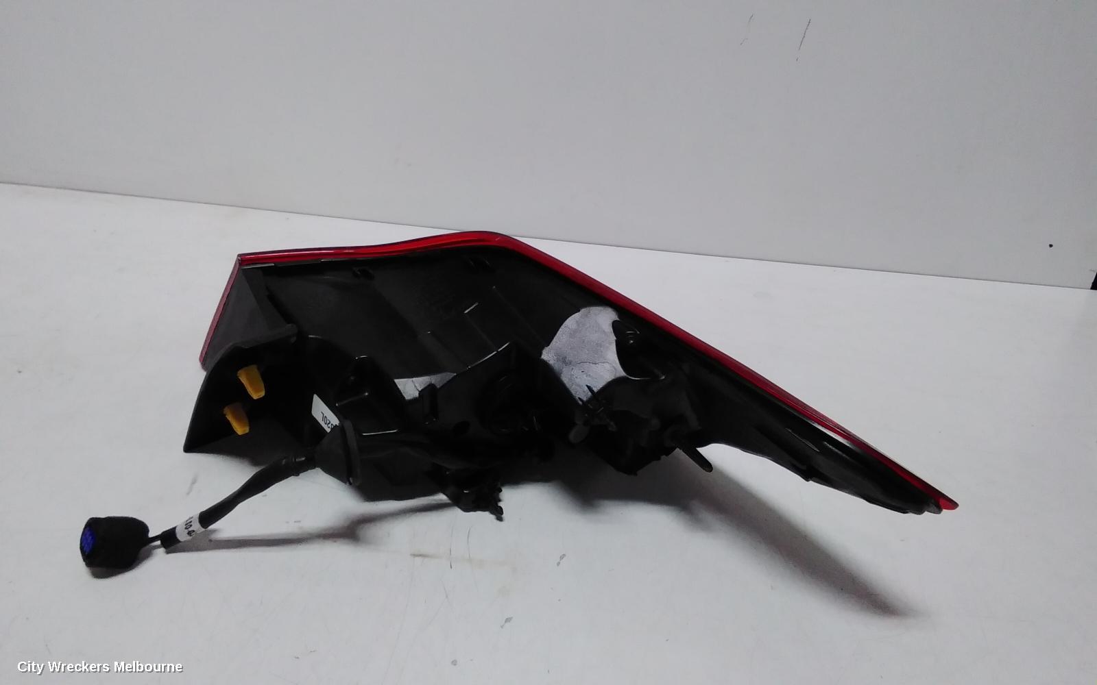 KIA CERATO LEFT TAILLIGHT, BD, IN BODY, HATCH, NON LED TYPE, 09/2018 ONWARDS - Image 3