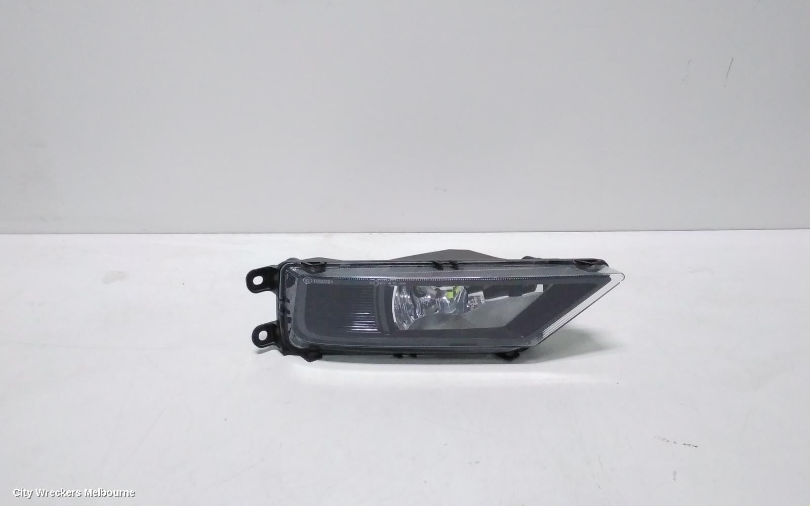 VOLKSWAGEN TIGUAN RIGHT INDICATOR/FOG/SIDE, BUMPER FOGLAMP, 5NA, ALLSPACE, 07/2018 - 05/2021 - Image 1