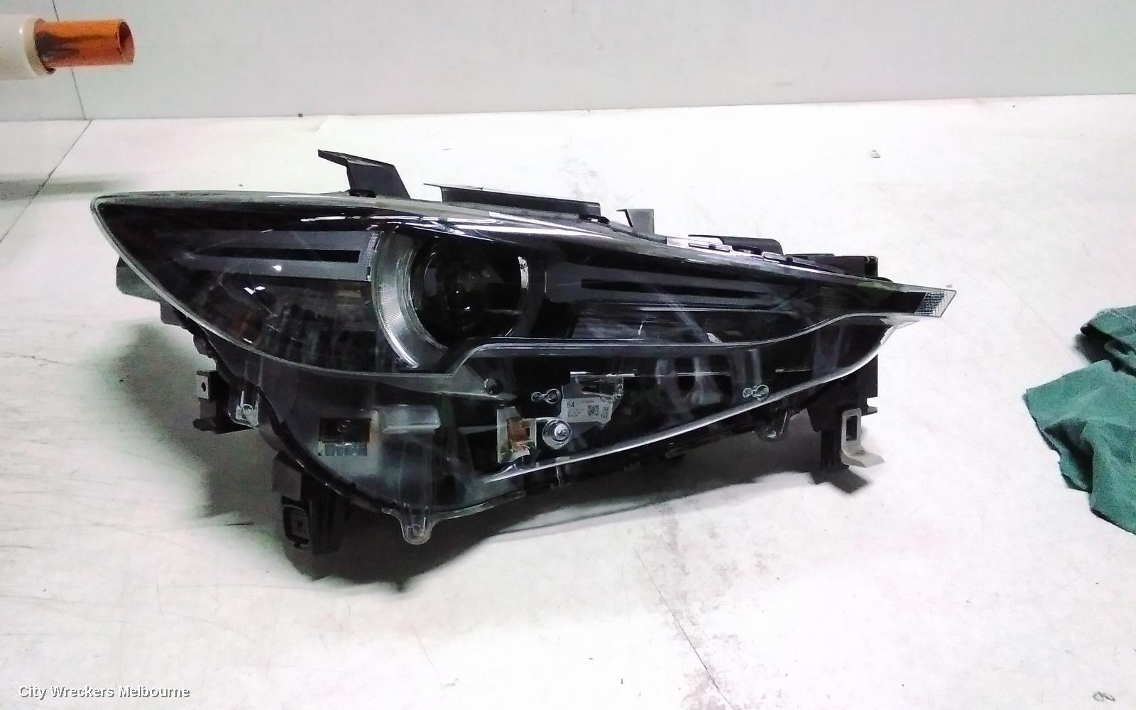 MAZDA CX5 RIGHT HEADLAMP, NON AFS, NON ADAPTIVE, NON DAYTIME RUNNING LAMP, W/ SIGNATURE LIGHTS TYPE, KF, 02/2017 - 08/2021 - Image 1