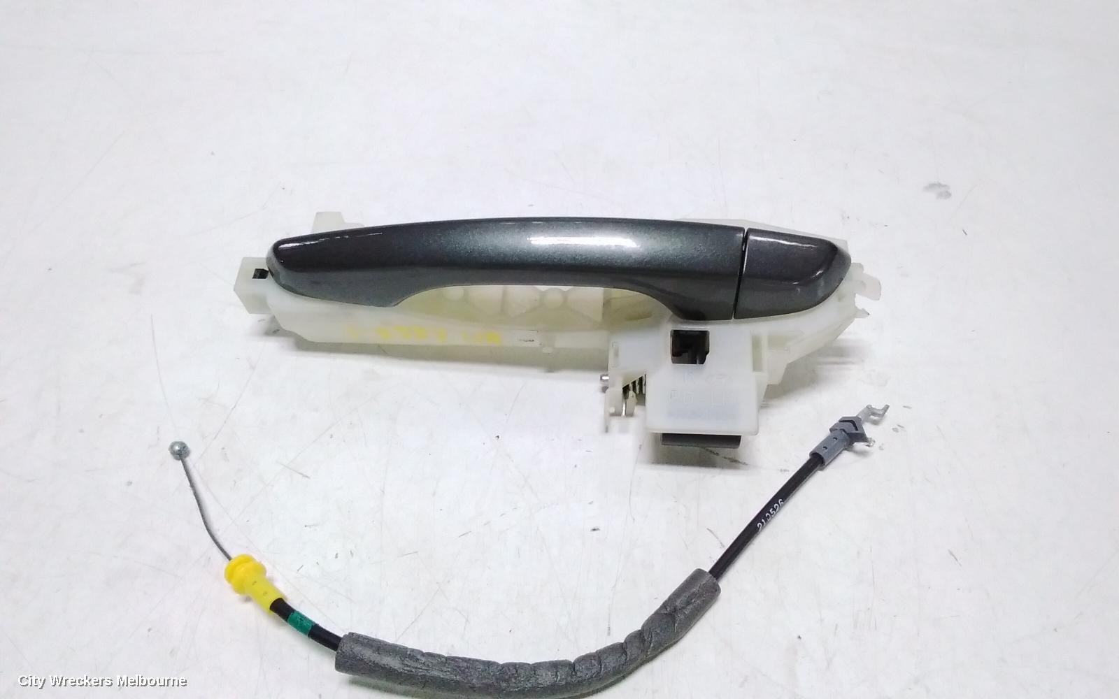 HYUNDAI I30 DOOR HANDLE, OUTER, LH REAR, NON KEYLESS ENTRY TYPE, COLOUR CODED, PD, 03/2017 ONWARDS - Image 2
