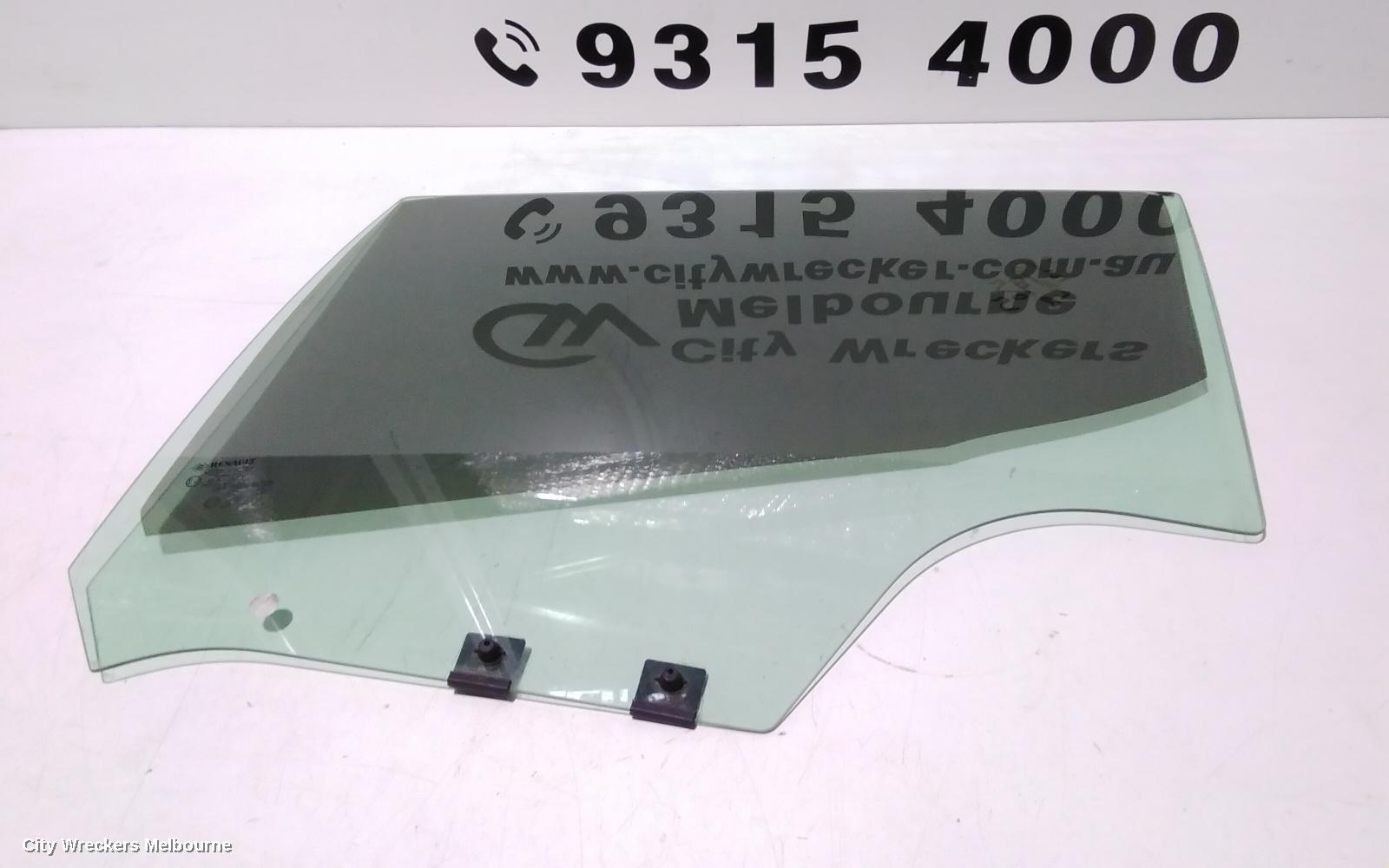 RENAULT CLIO LEFT REAR DOOR WINDOW, X98, 09/2013 - 10/2019 - Image 2