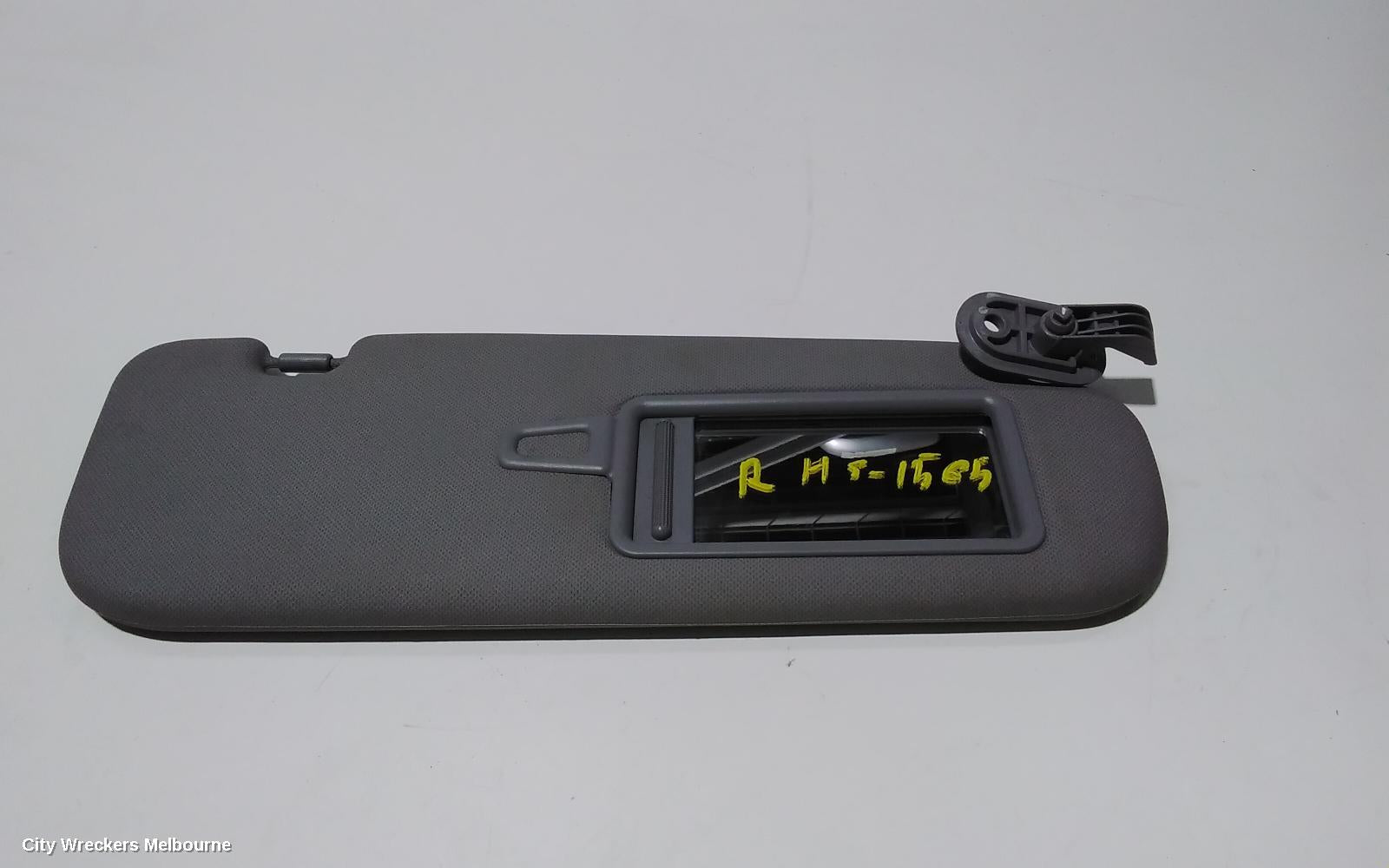 HYUNDAI VELOSTER SUNVISOR, FS, RH SIDE, GREY, W/ MIRROR & LAMP TYPE, 12/2011 - 02/2018 - Image 1