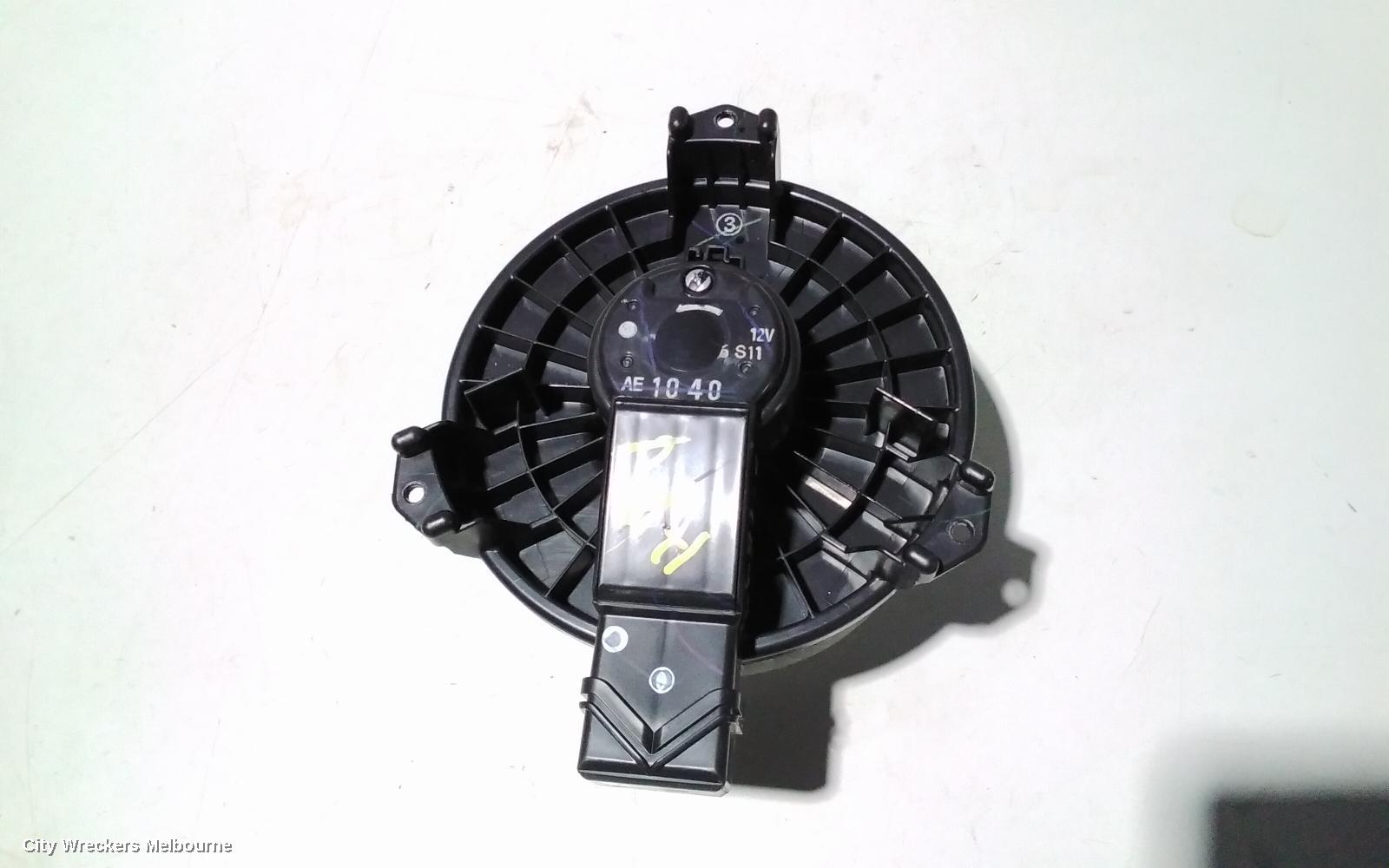 HONDA HRV HEATER FAN MOTOR, RU, 12/2014 - 10/2021 - Image 2